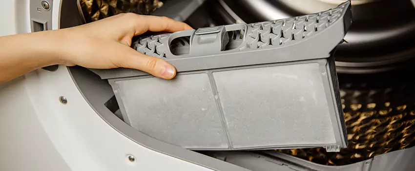 Signs Of A Clogged Dryer Lint Trap in Security-Widefield, Colorado